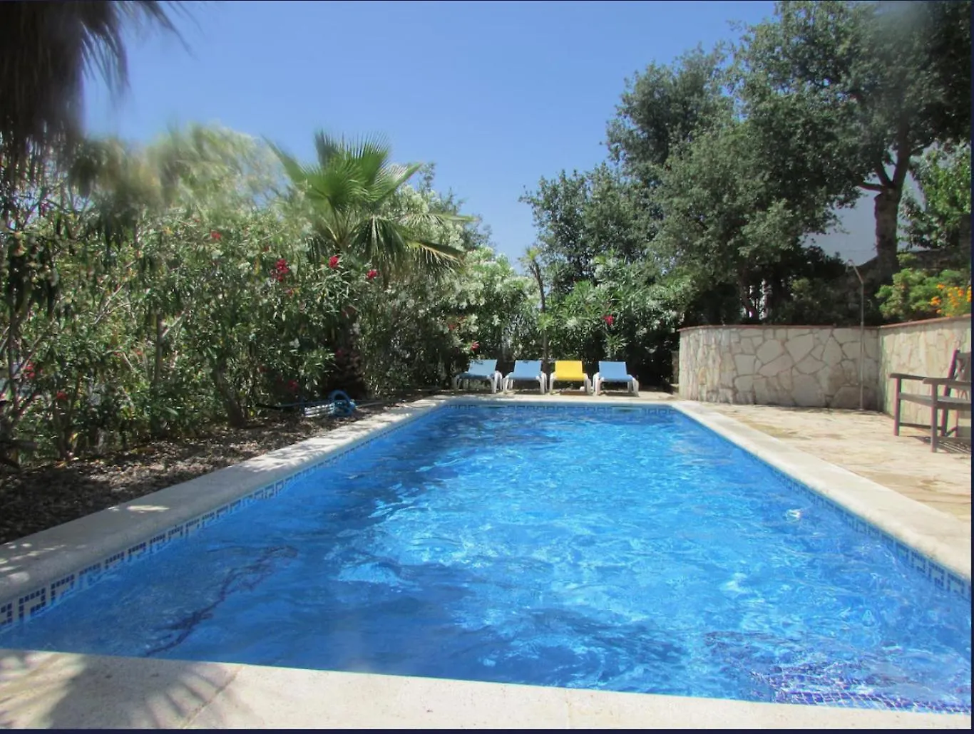 Sunny Costa Brava Getaway Apartment Santa Cristina d'Aro